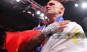 Engil vazn toifasida eng kuchli UFC jangchilari kim?