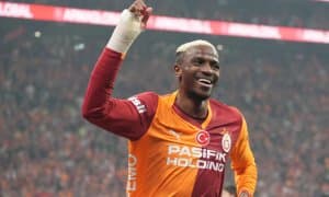 “Mercedes” Osimxenni sudga berdi