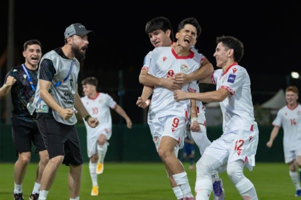 U-17 Осиё кубоги. “A” ва “B” гуруҳларида биринчи турда қайд этилган натижалар билан танишинг