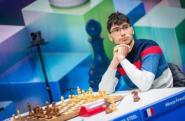 Расман: Алиреза Фироузжа "Super Chess Classic Romania 2026" турнирини тарк этди