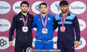 Ёш “классик” курашчиларимиз Осиё чемпионатини 2 та олтин медал бошлашди