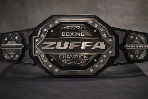 Биринчи оғир вазнда "Zuffa Boxing" камари учун жанг белгиланди