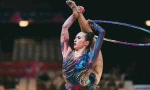 Тахмина Икромова медаллар учун курашади
