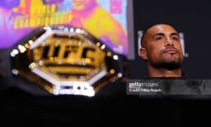 UFC чемпиони октагонга қайтиш вақтини эълон қилди