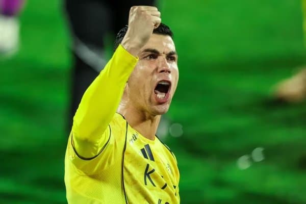 Роналду орзу қилган рекордга 22 қадам қолди