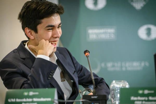 Жавоҳир Синдаров FIDE рейтингида кучли тўртликка кирди
