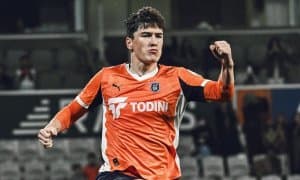 Шомуродовдан чемпион "Галатасарой"га гол уришини талаб қилишяпти