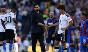 “Фулхэм” футболчилари орасида Арбелоага нисбатан норозилик авж олмоқда