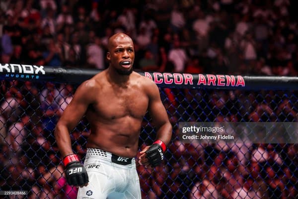  Майкл Пейдж: "Доғистонликлар зерикарли жанг кўрсатиб ҳам, UFC да қолмоқда"