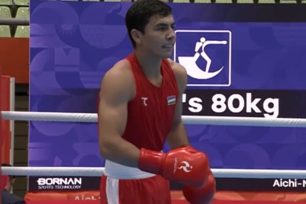 Нокаут! Ўзбекистонлик жаҳон чемпиони рақибини янчиб ташлади
