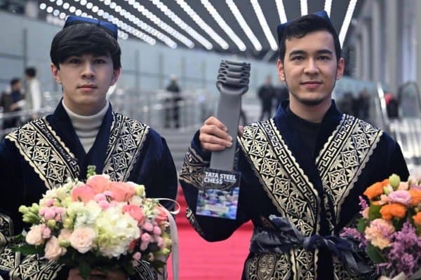 Нодирбек Абдусатторов Жавоҳир Синдаров қандай қилиб зўр шахматчига айланганини айтди