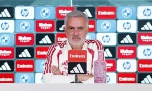 Моуриньо Арда Гюлернинг ўйини ҳақида фикр билдирди