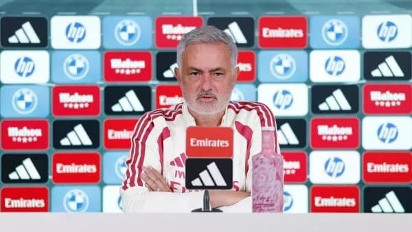 Моуриньо Арда Гюлернинг ўйини ҳақида фикр билдирди