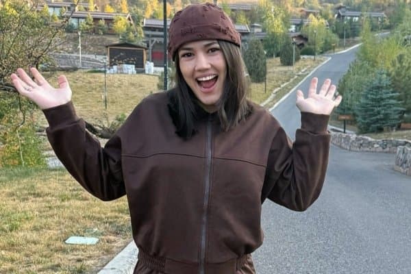 Диёра Келдиёрова Қозоғистондаги машҳурлигига муносабат билдирди