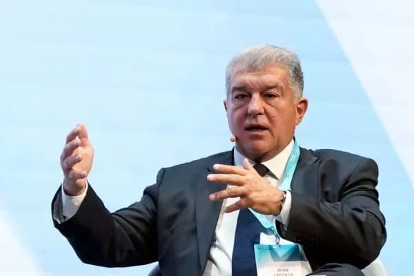 «Барселона» президенти омма олдида «Реал»ни ҳақорат қилди