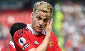 “Манчестер Юнайтед” футболчиси қилмишига уялиб қолди