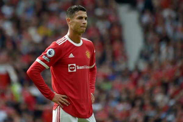 Рангник “Манчестер Юнайтед” ҳужумига рақиб футболчисини олиб келади