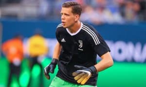 Шесни: Алиссон заxирада эди, энди Буффон ҳам заxирада. Демак, мен дунёнинг энг яхши дарвозабониман