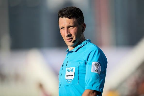 Валентин Коваленко Баҳрайн - Эрон учрашувини бошқаради