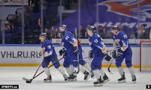 "Ҳумо" КХЛда ўйнаган хоккейчи билан хайрлашди