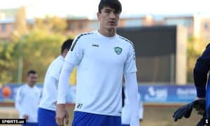 Элдор Шомуродовни мухлислар Яман ва Сингапурга қарши ўйинларда Ўзбекистоннинг энг яхши футболчиси деб топишди