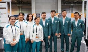 Олимпиадада бронза медални қўлга киритган шахматчиларимиз қандай автомобиль билан тақдирланди?