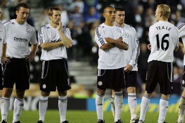 Англияда ҳали ҳеч қайси клуб бундай антирекорд қайд этмаган