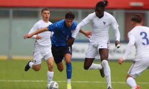 “Челси” баҳайбат футболчини қўлга киритди