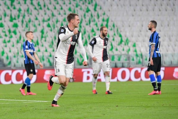 "Юве" кризис туфайли ярим ҳимоячисини трансферга қўйди