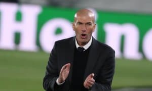 Зидан “Манчестер Юнайтед”да янги эрани бошлаб беради