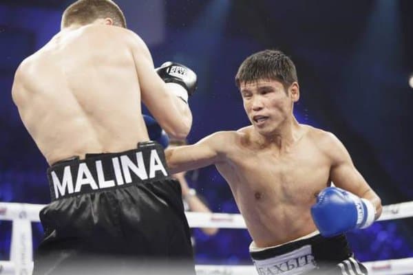 Яна бир боксчимиз навбатдаги жангини ўтказди