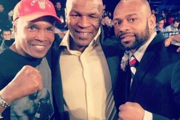 Майк Тайсон ва Рой Жонс қарама-қаршилиги бўлиб ўтиши мумкин