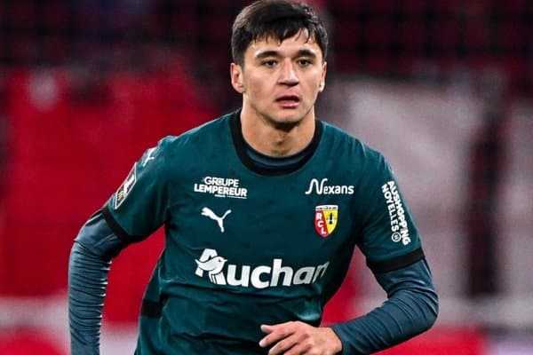 “Реал” Ҳусанов трансфери бўйича қандай қарорга келди?