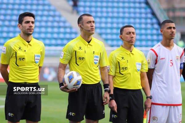 Аҳрол Рисқуллаев Вьетнам — Қатар учрашувини бошқариб боради