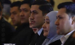 Аҳмедов фаолиятини якунлаган, "Орзунинг шонли йўли" китоби тақдимоти бўлиб ўтган маросимдан фотогалерея