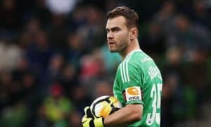 Акинфеев ван дер Сарга тенглашиб олди