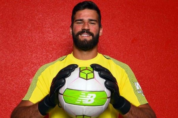 Алиссон "Ливерпул"да қайси рақамни танлади?