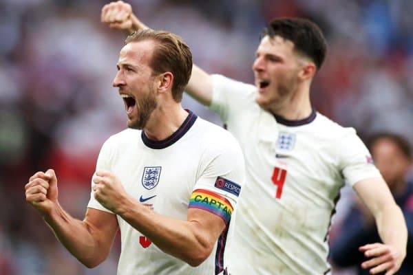 МЮга келадиган мураббий иккита супертрансферни талаб қилди