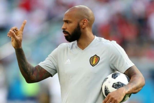 Тьерри Анри ўз техникаси билан Бельгия терма жамоаси футболчиларини ҳайрон қолдирди (видео)