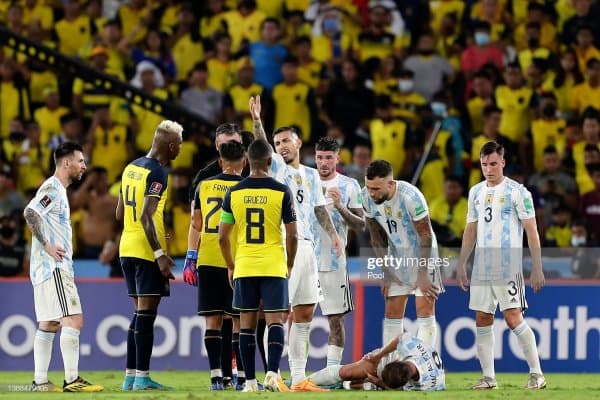 ЖЧ-2022 саралаши. Эквадор сўнгги дақиқаларда урилган гол эвазига Аргентинадан 1 очко тортиб олди