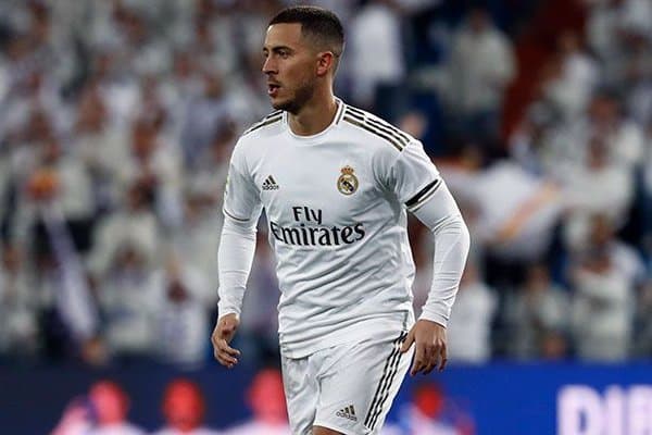 Азар кутишга мажбур