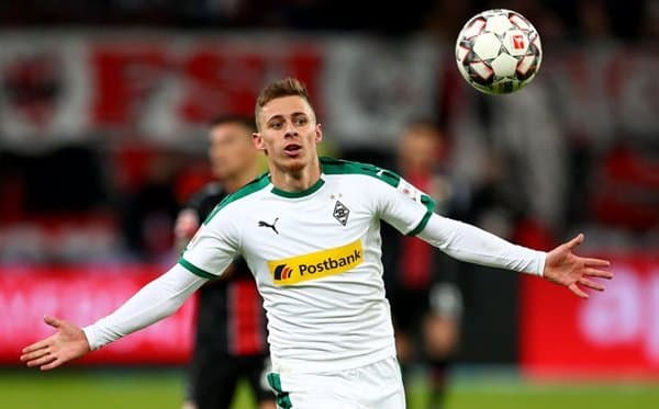 Азарнинг ўрнини Азар эгаллаши мумкин