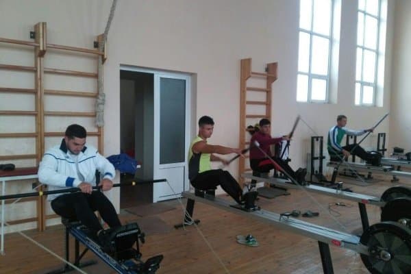 Байдарка ва каноэда эшкак эшиш. Спортчиларимиз навбатдаги йиғинга киришди