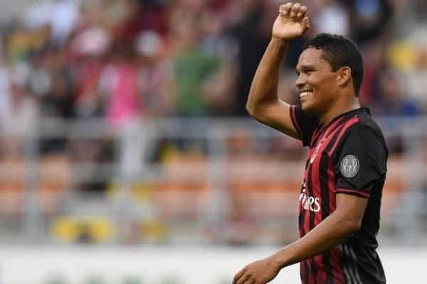 "Милан" ҳужумчисини сотмоқчи, аммо...