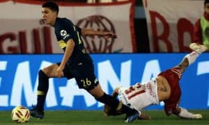 "Барселона" 19 ёшли аргентиналик ҳимоячини сотиб олмоқчи