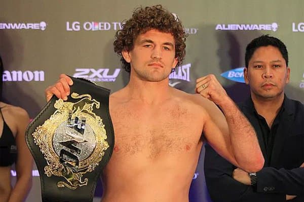 Бен Аскрен финишга етиб келди... Афсуски, чиройли тарзда эмас