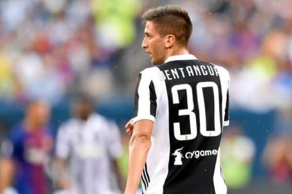 "Барселона"даги уругвайлик футболчилар сони 2 тага етиши мумкин