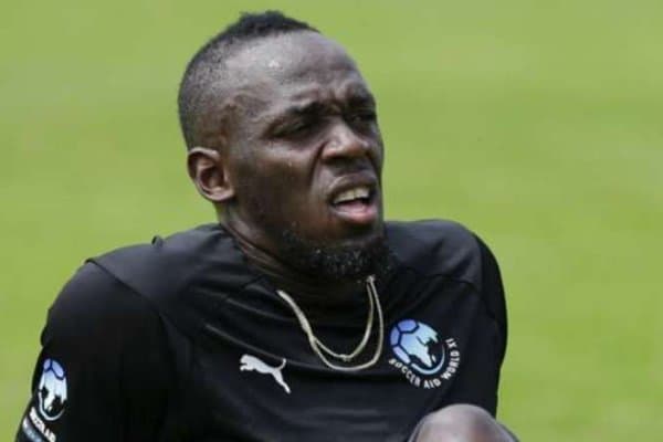 Усэйн Болт Марадона қўл остида тўп суриши мумкин