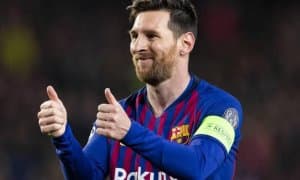 Теннис юлдузи: Биз ҳам Мессининг тиригини кўрайлик!