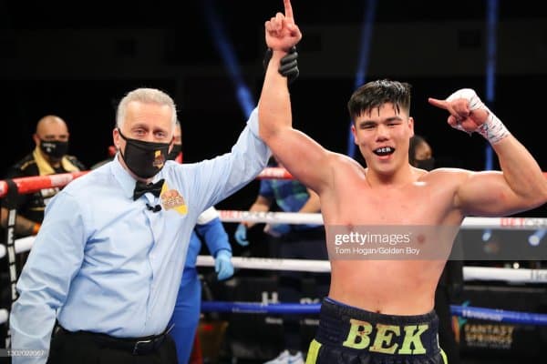 Бектемир Мелиқўзиев профессионал боксдаги навбатдаги жангини ўтказди